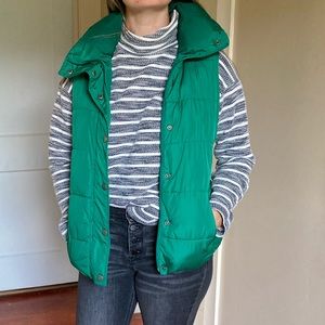 Old Navy Puffer Vest